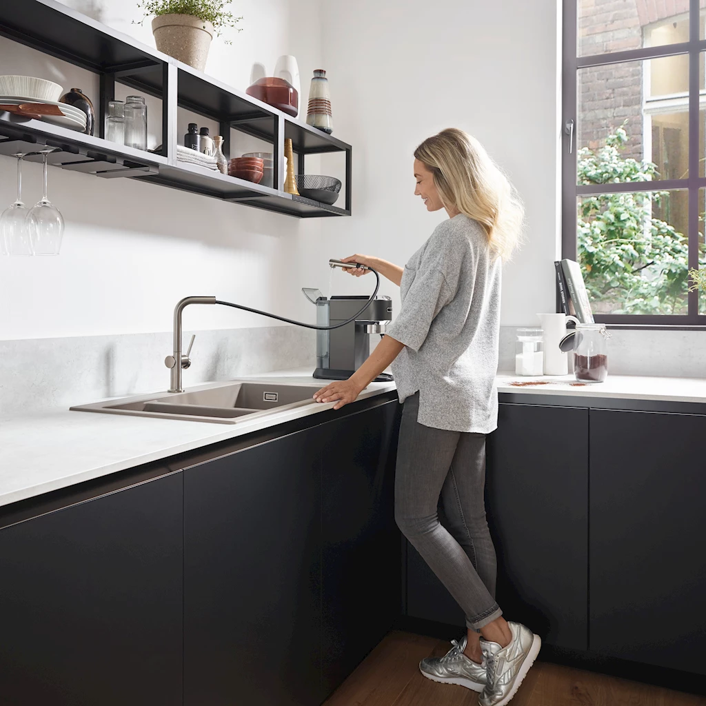 Talis M54 kjøkkenbatteri 270, børstet stål Talis M54 kjøkkenbatteri 270, børstet stål